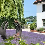 アパートホテル Grundlers - Gaestehaus Am 3*